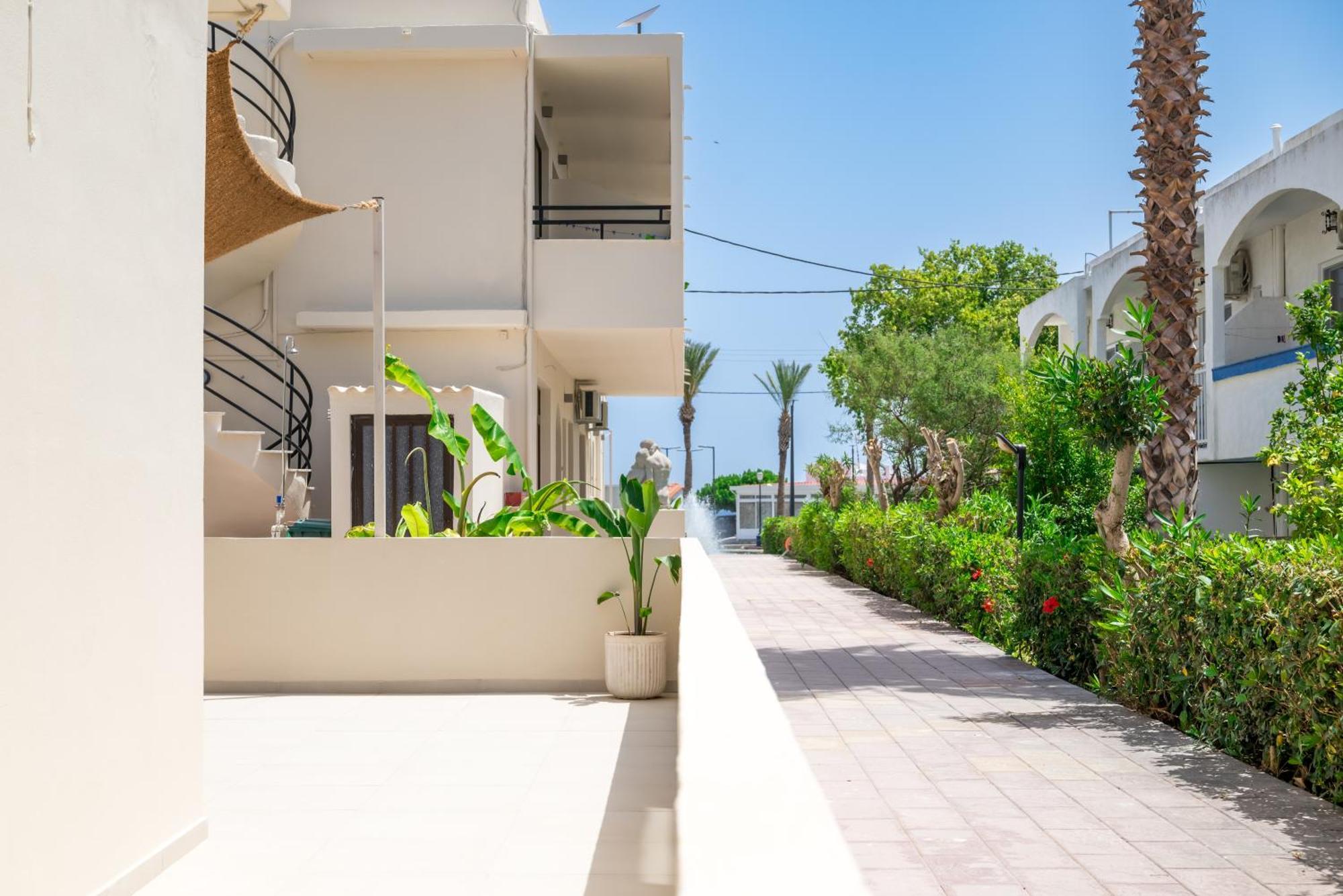 Atma Beach Rooms & Suites Faliraki Exterior photo